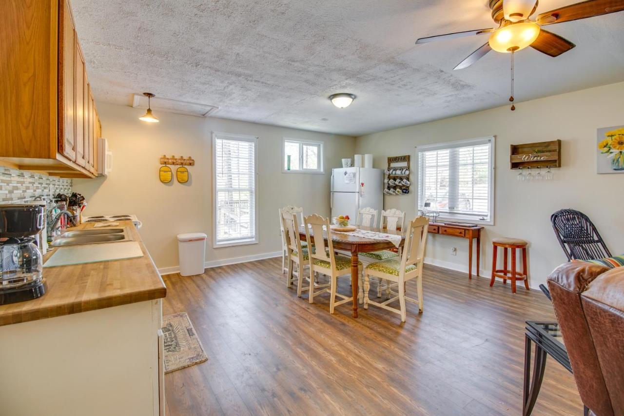 Homey Luray Cabin With Fire Pit And Deck! Εξωτερικό φωτογραφία